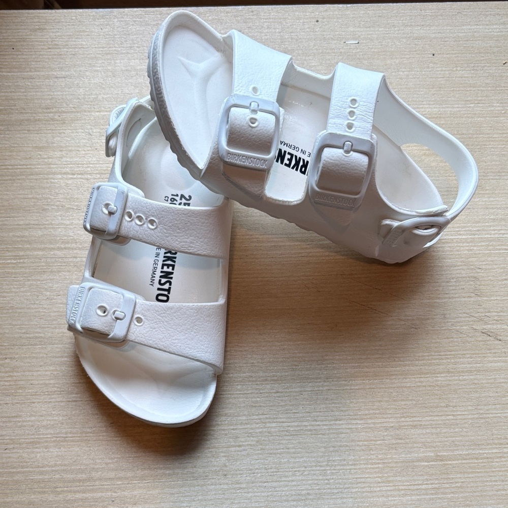 Birkenstock Kids White Sandals - Picture 1 of 6